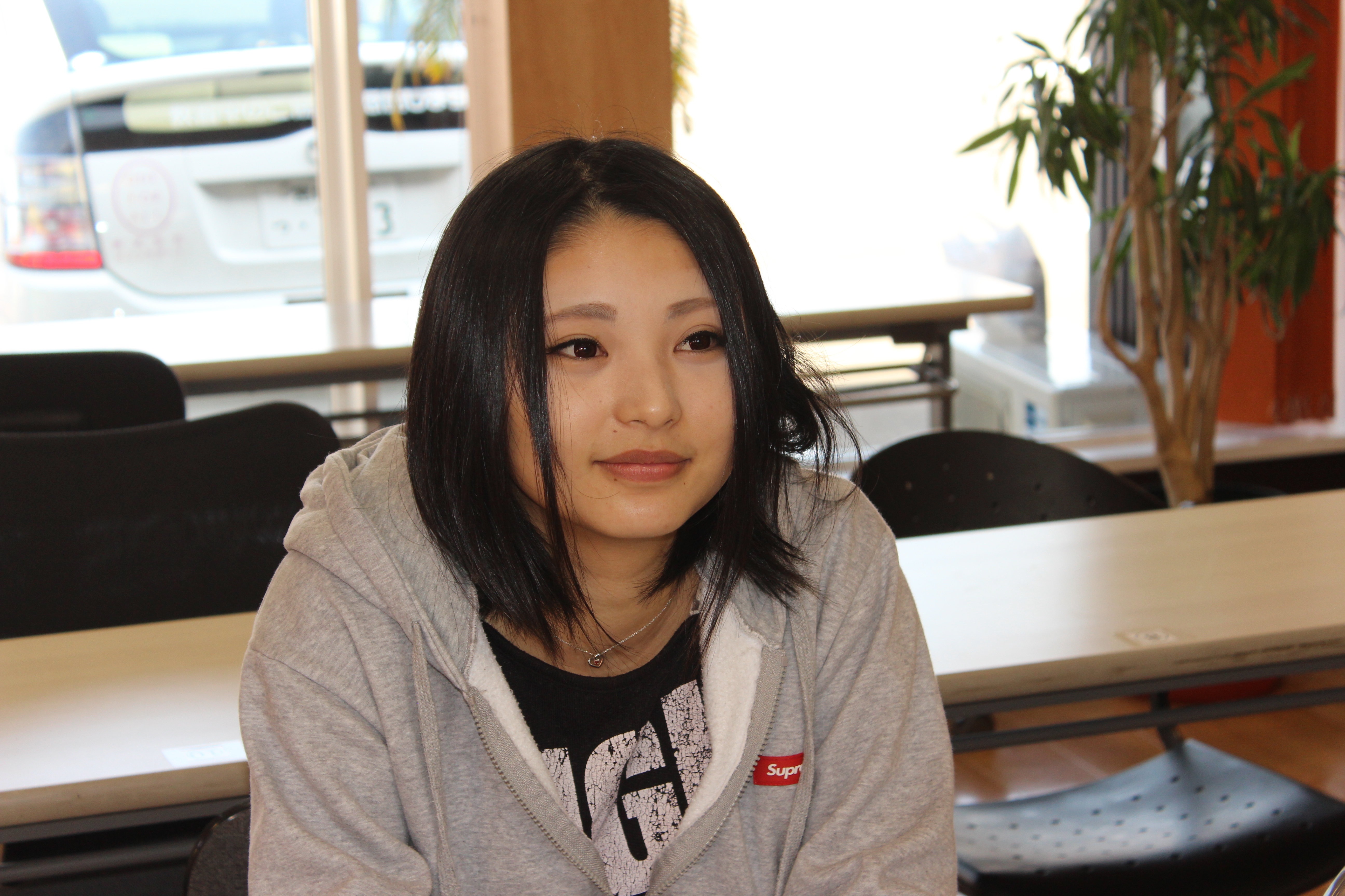 どうして自動車学校ではなく自動車教習所 宮崎の美容系で働く23歳女性の選択 宮崎で免許を取得するなら みやざきの自動車学校 Navi